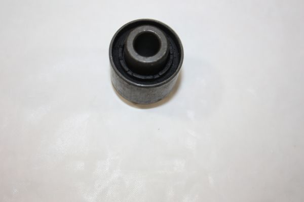 Control Arm-/Trailing Arm Bush AUTOMEGA 110090910