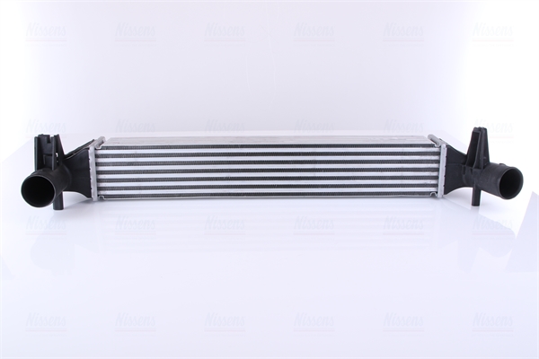 Intercooler, charger NISSENS 96530