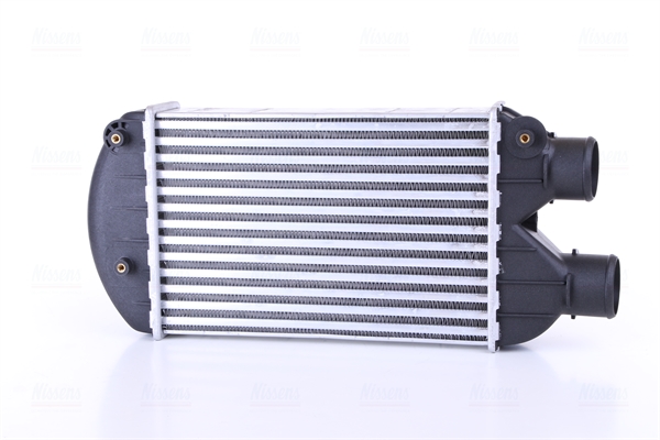 Intercooler, charger NISSENS 96701