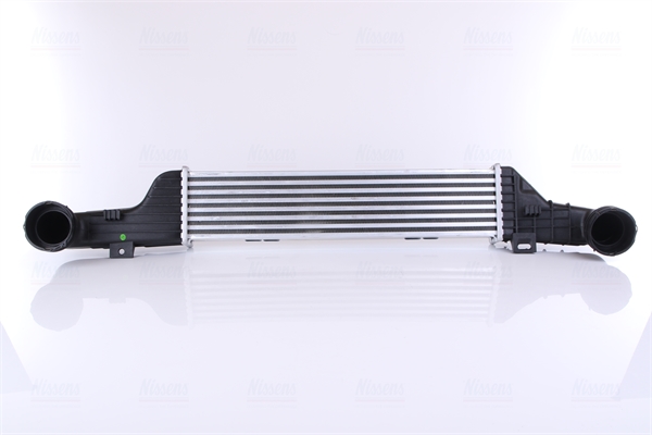Intercooler, charger NISSENS 96784