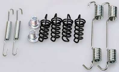 Accessory Kit, brake shoes DENCKERMANN B160198