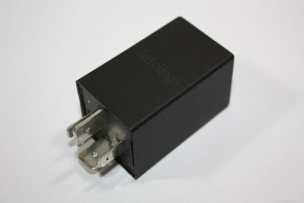 Relay, fuel pump AUTOMEGA 150032910