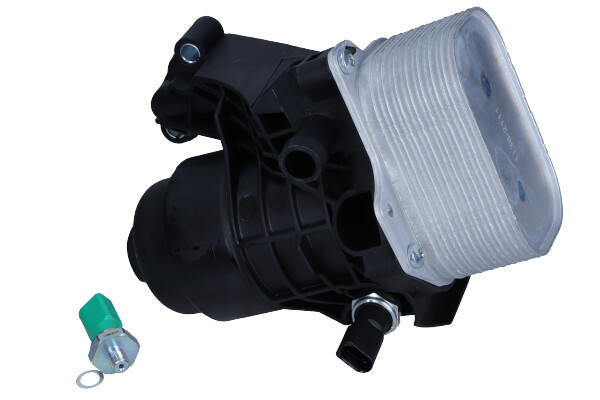 Oil Cooler, engine oil MAXGEAR 14-0046